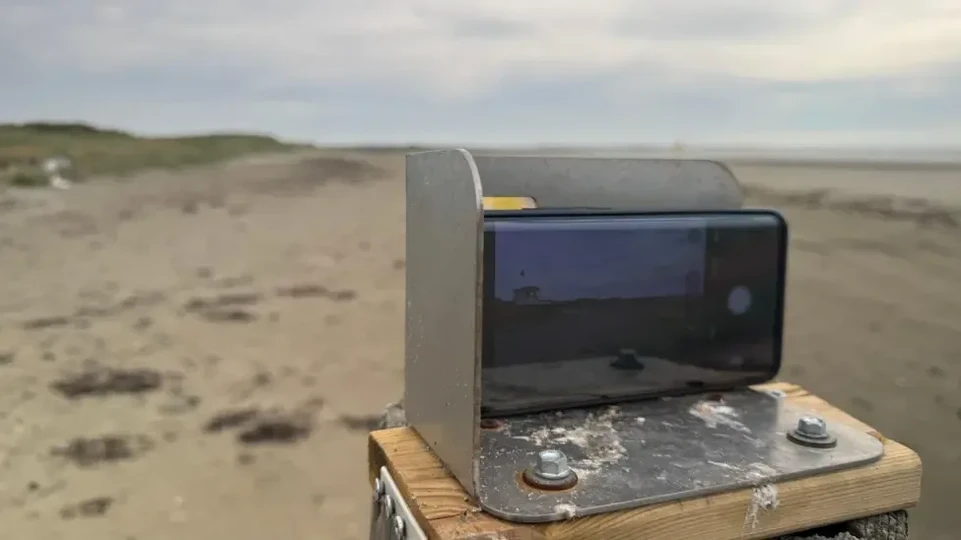 CoastSnap cradle on Tyrella beach